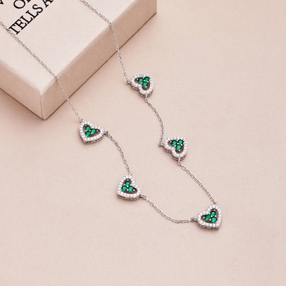 [Kismet Jewels ]Sparkling Five Heart Necklace
