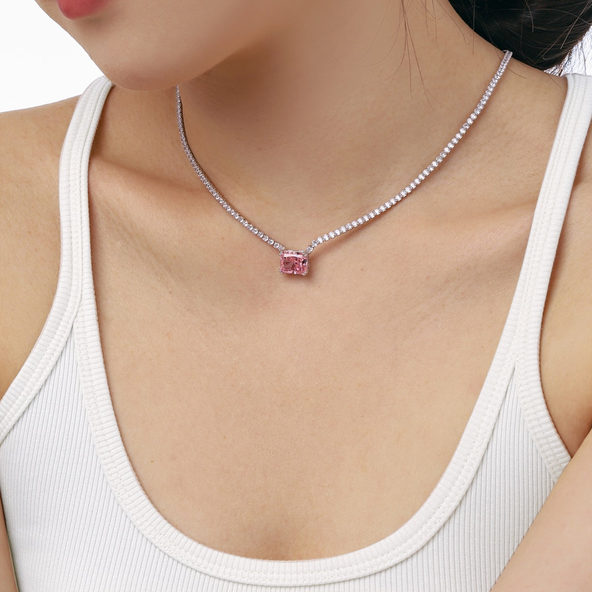 [Kismet Jewels ]4.0 Carat Elegant Radiant Cut Necklace