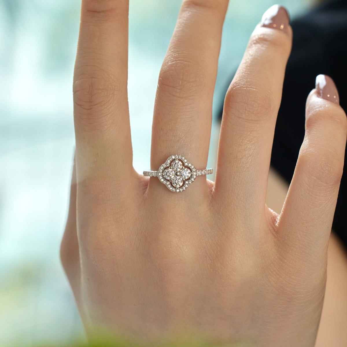 [Kismet Jewels ]Four Leaf Clover Flower Design Ring