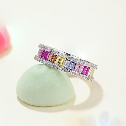 [Kismet Jewels ]Dainty Kaleidoscopic Emerald Cut Daily Ring