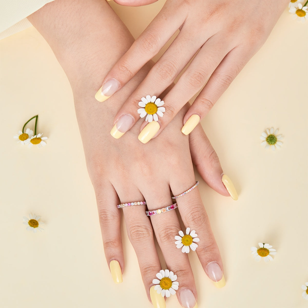 [Kismet Jewels ]Dazzling Lustrous Round Cut Tennis Ring