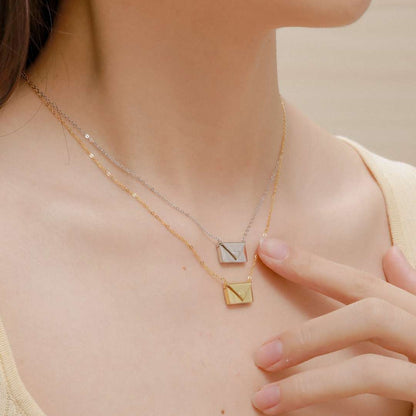 [Kismet Jewels ]Envelope Heart Shape Mother's Day Necklace