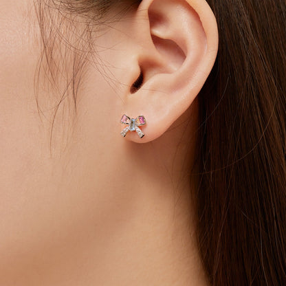 [Kismet Jewels ]Ornate Butterfly Shape Daily Earrings