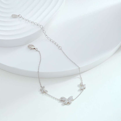 [Kismet Jewels ]Delicate Butterfly Pendant Bracelet