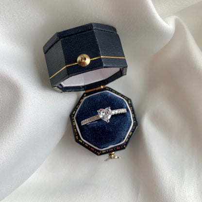 [Kismet Jewels ]0.5 Carat CaratEternity Charming Heart Shape Lover Ring