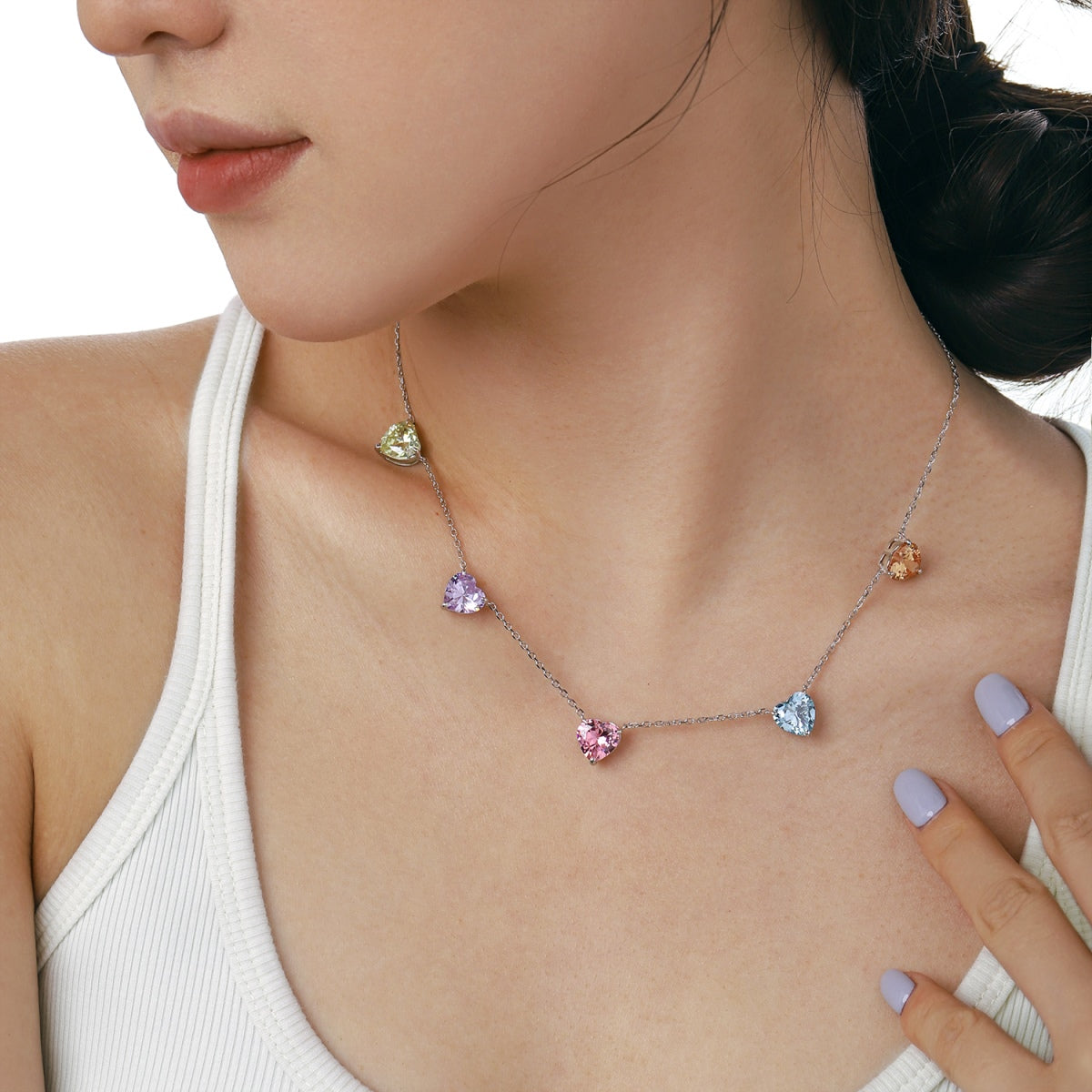 [Kismet Jewels ]Sparkling Colorful Heart Cut Necklace