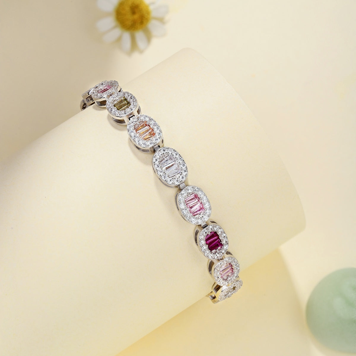 [Kismet Jewels ]Exquisite Ornate Emerald Cut Daily Bracelet