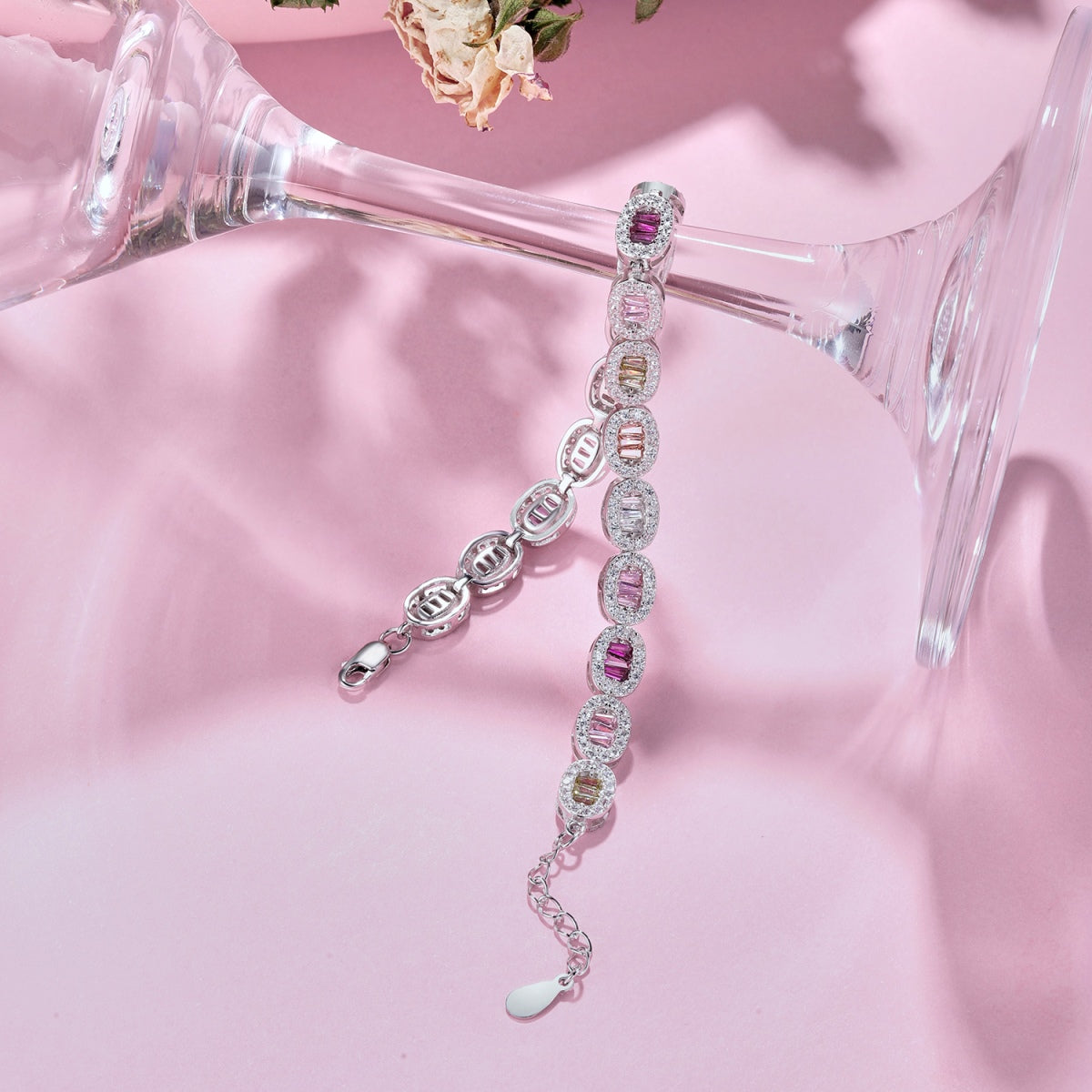 [Kismet Jewels ]Exquisite Ornate Emerald Cut Daily Bracelet