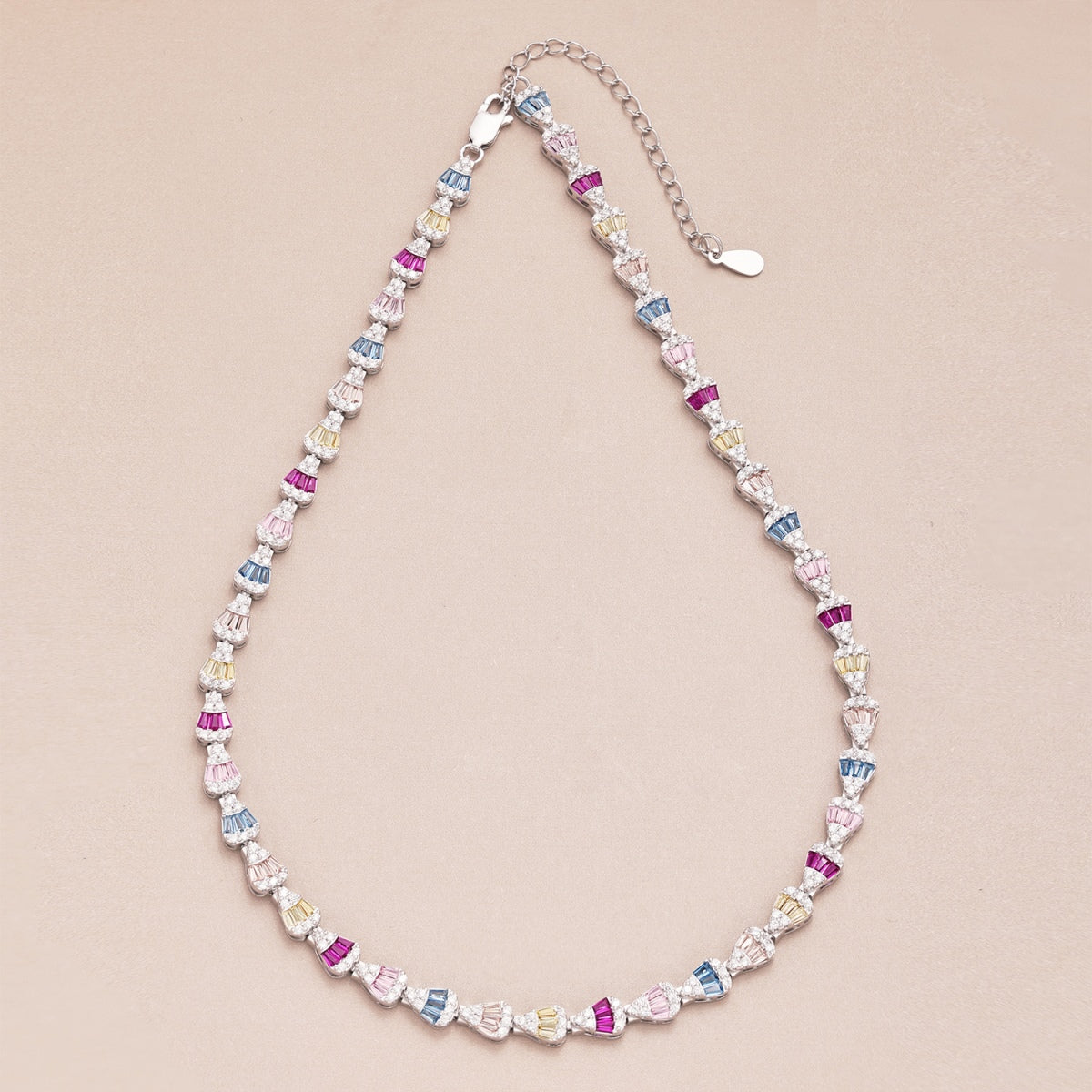 [Kismet Jewels ]Radiant Colorful Rainbow Necklace