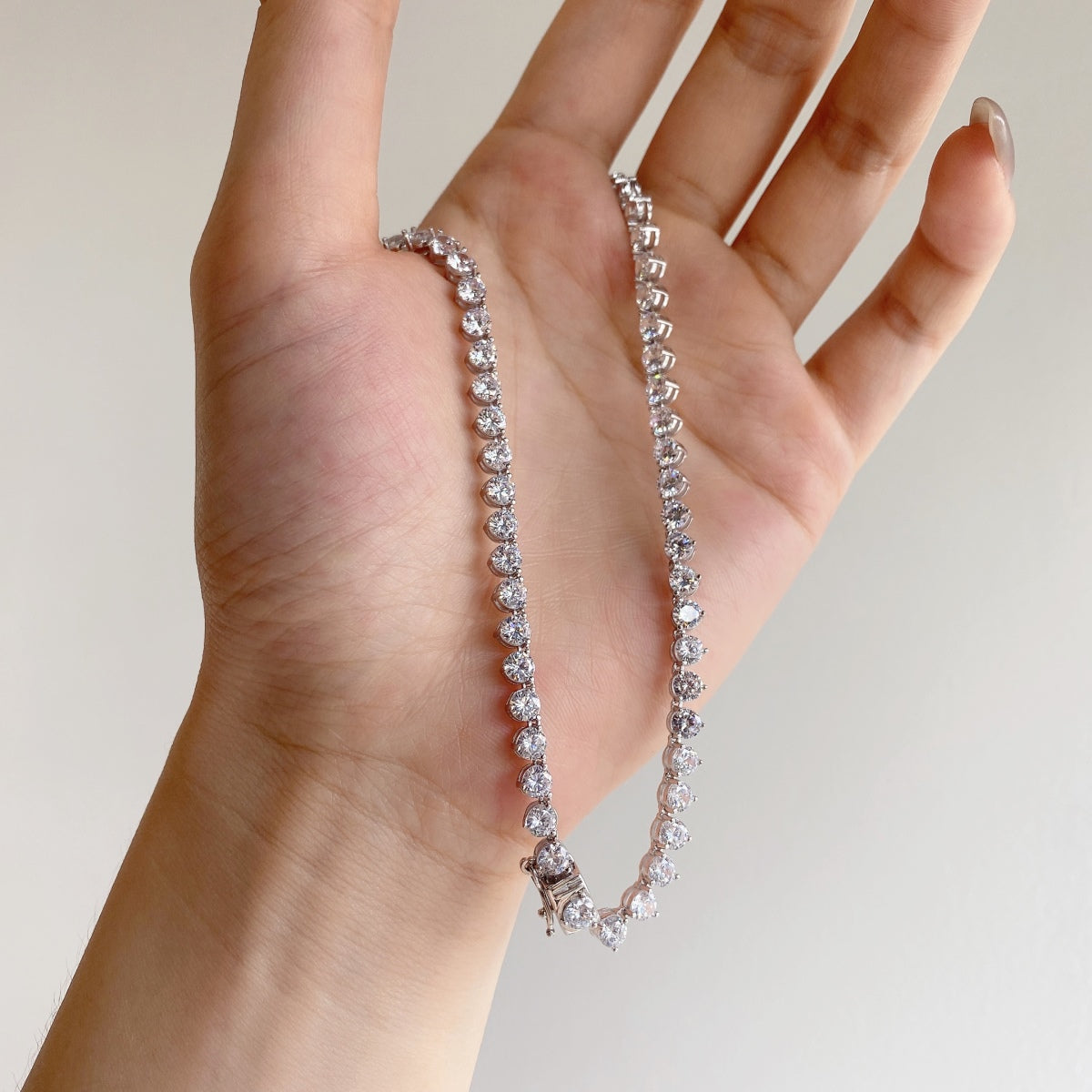 [Kismet Jewels ]Ornate Heart Cut Tennis Necklace