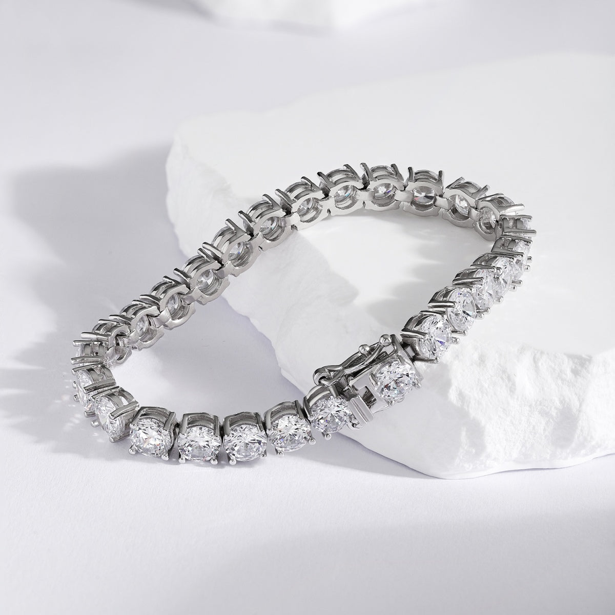 [Kismet Jewels ]0.75 Carat Dazzling Round Cut Wedding Bracelet