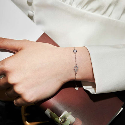 [Kismet Jewels ]Gost Shape & Round Shape Necklace