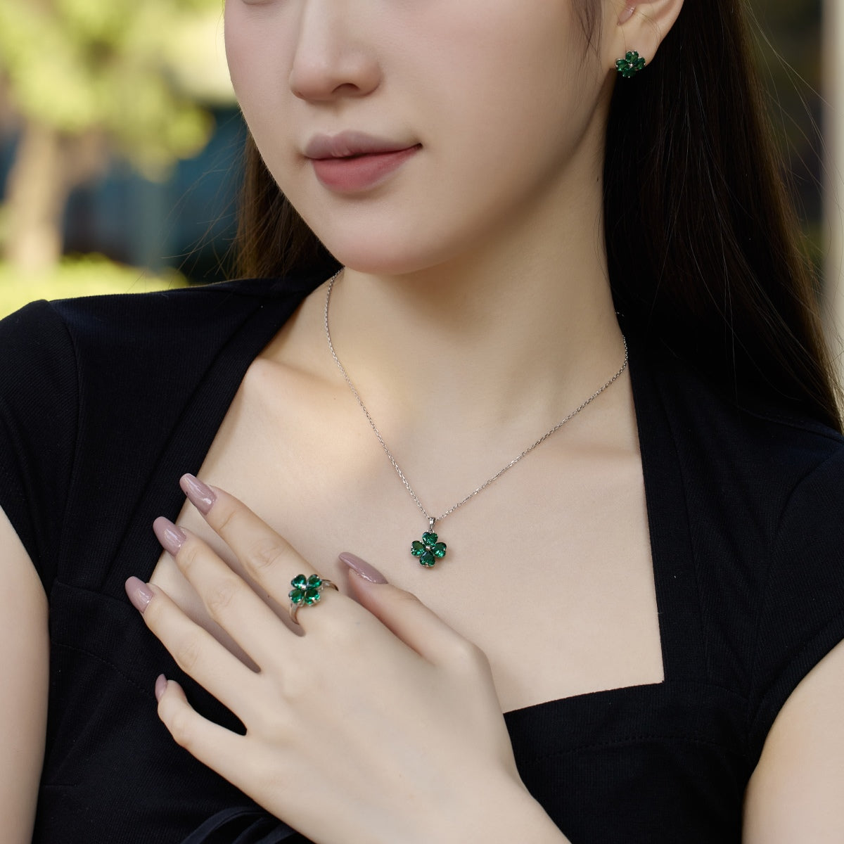 [Kismet Jewels ]Heart-shaped Four-Leaf Clover Ball Ring