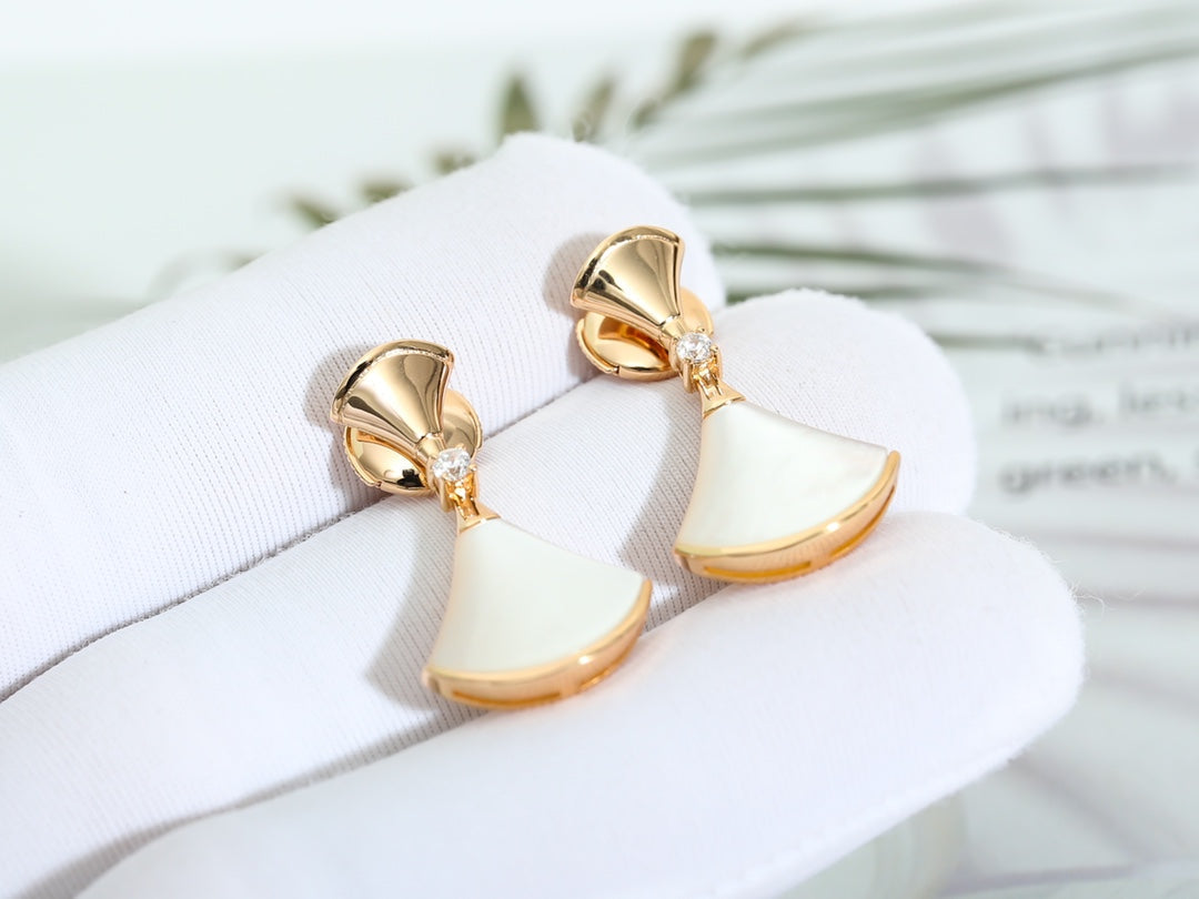 [Kismet Jewels ]DREAM MOP PINK GOLD EARRINGS