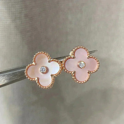 [Kismet Jewels ]CLOVER MEDIUM 1 MOTIFS  PINK MOP DIAMOND EARRINGS