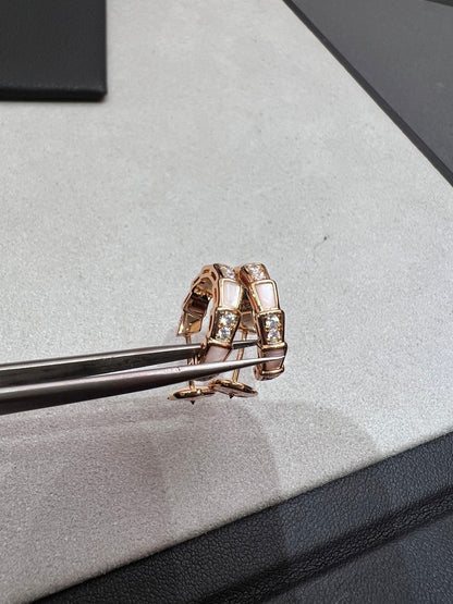 [Kismet Jewels ]SERPENTI MOP PINK GOLD EARRINGS