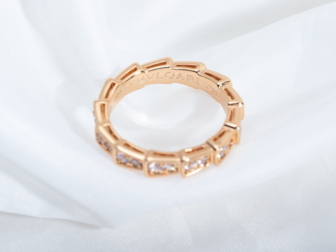 [Kismet Jewels ]SERPENTI RING PINK GOLD DIAMOND PAVED 3MM