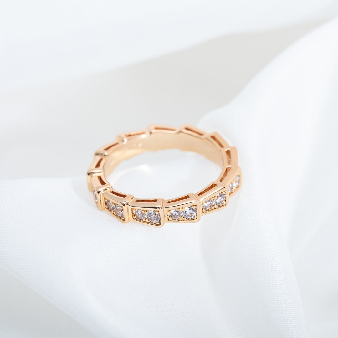 [Kismet Jewels ]SERPENTI RING PINK GOLD DIAMOND PAVED 3MM
