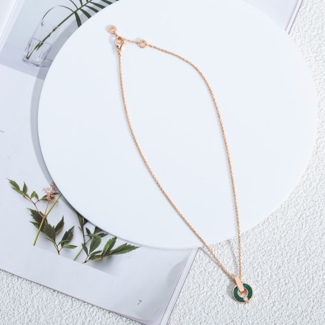 [Kismet Jewels ]GARI NECKLACE PINK GOLD MALACHITE
