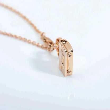 [Kismet Jewels ]AMULETTE PEDANT ROSE GOLD NECKLACE