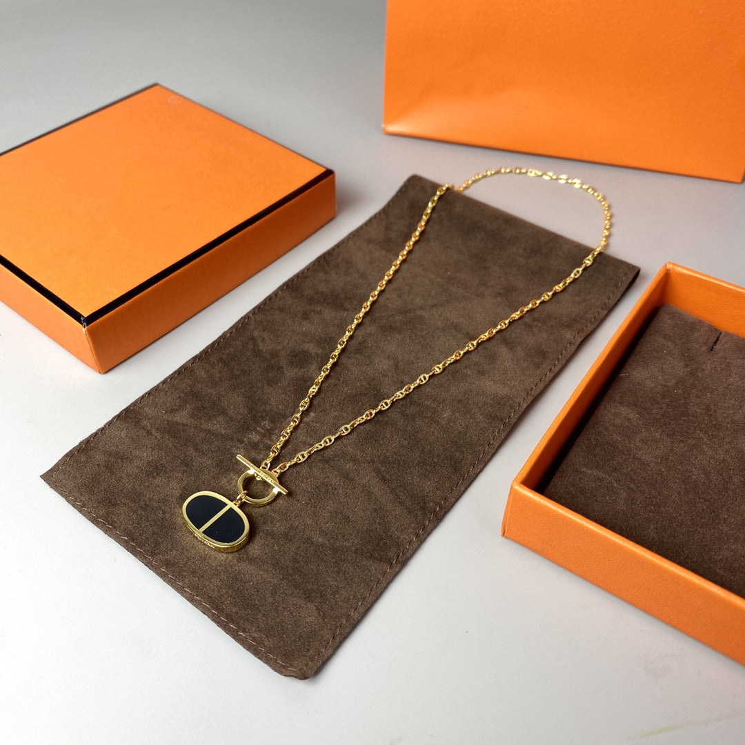[Kismet Jewels ]CHAINE VERSO BLACK CERAMIC NECKLACE