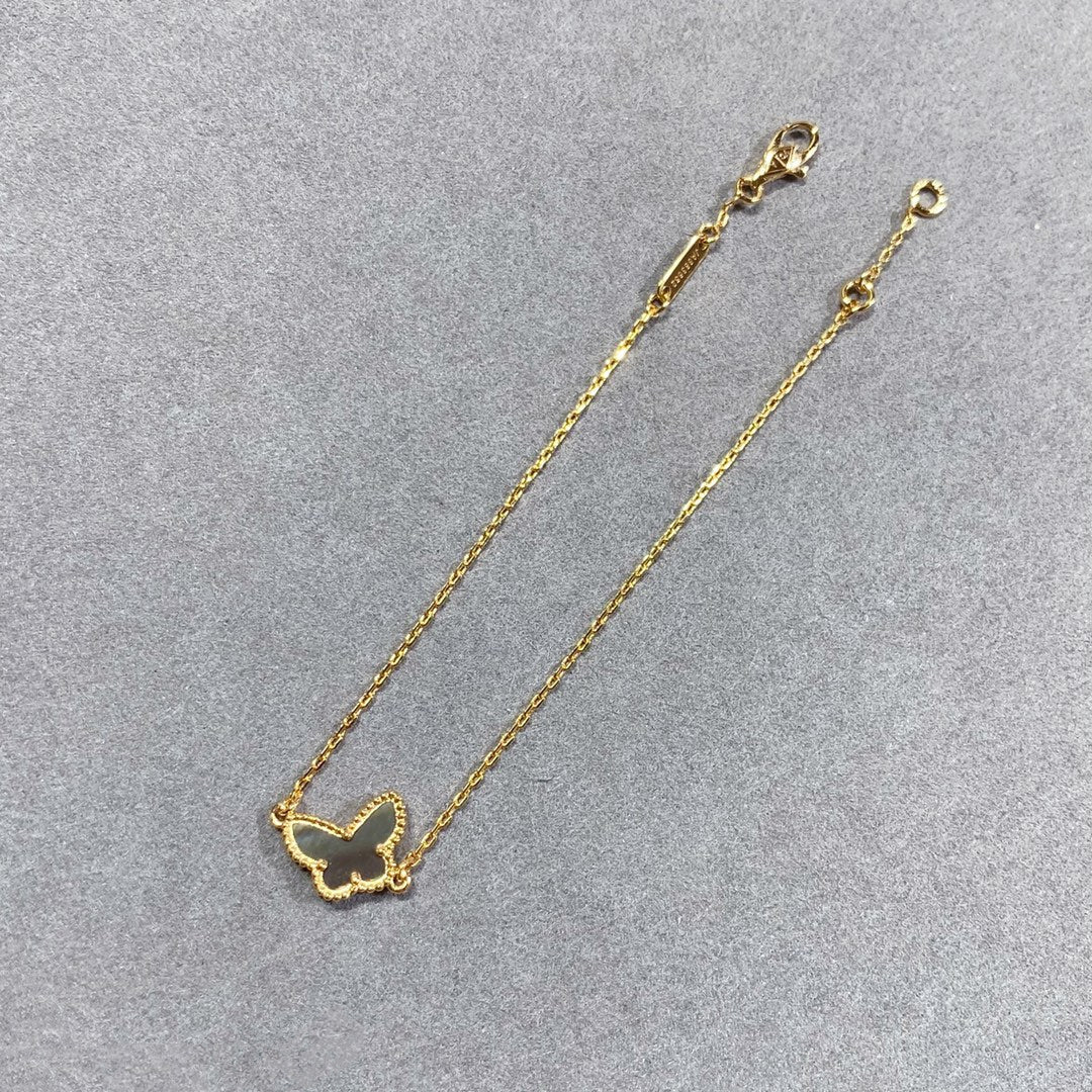 [Kismet Jewels ]BUTTERFLY DARK MOP BUTTERFLY BRACELET