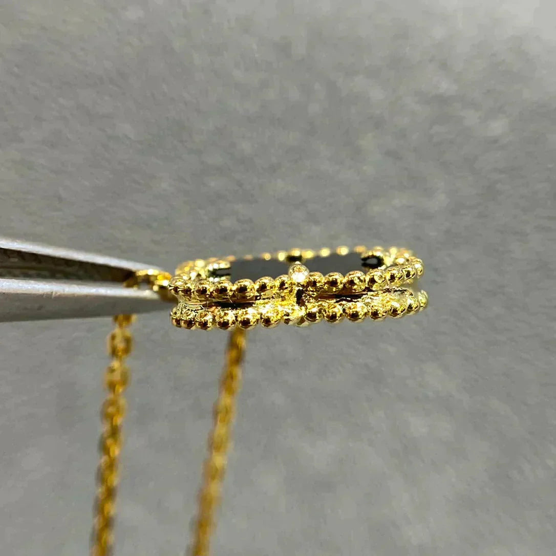 [Kismet Jewels ]CLOVER 15MM BLACK ONYX SINGLE FLOWER NECKLACE