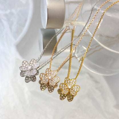 [Kismet Jewels ]FLOWER DIAMOND NECKLACE