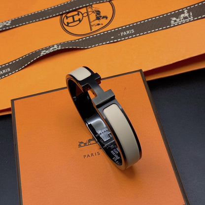 [Kismet Jewels ]H BRACELET 12MM BLACK BEIGE CERAMIC