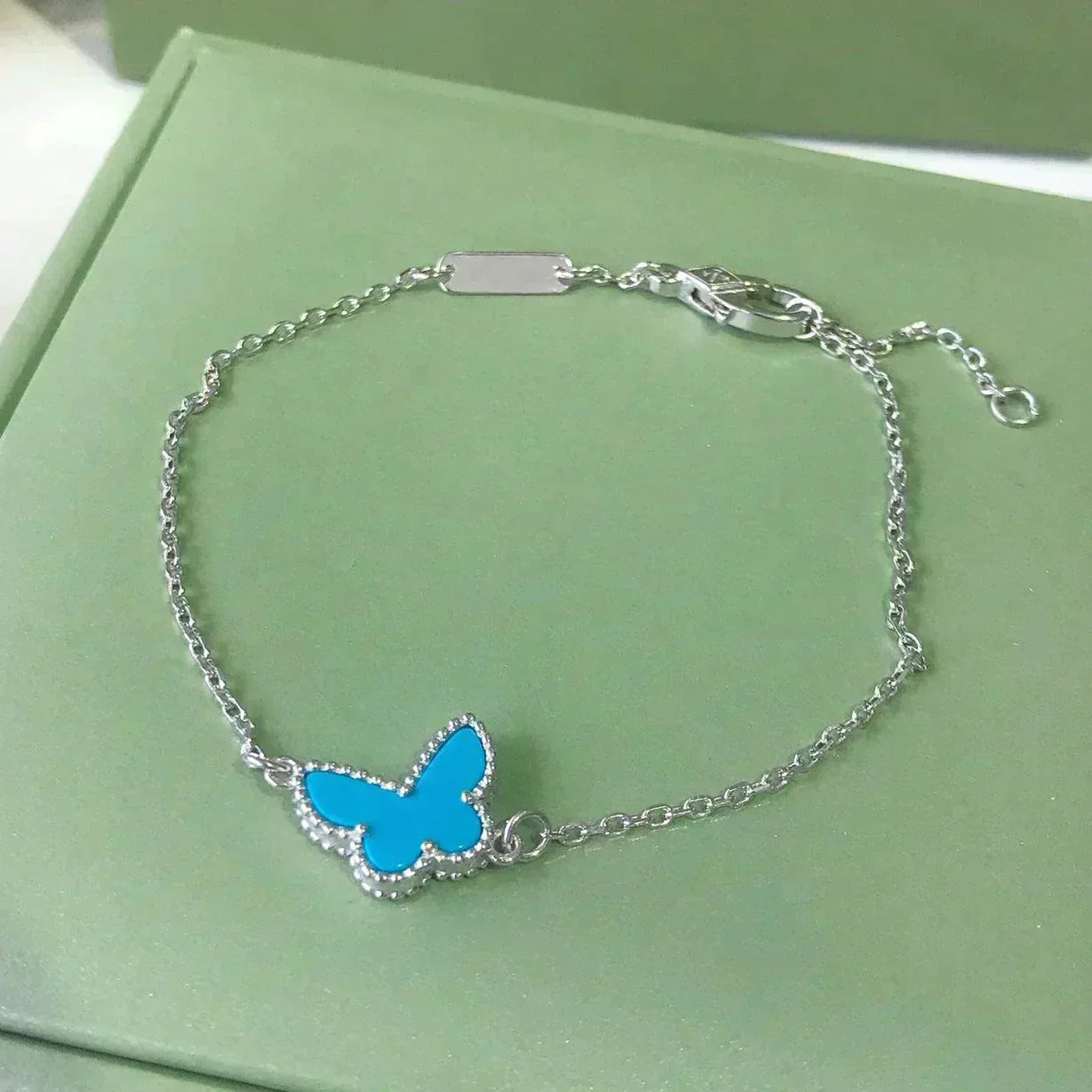 [Kismet Jewels ]BUTTERFLY TURQUOISE BUTTERFLY BRACELET SILVER