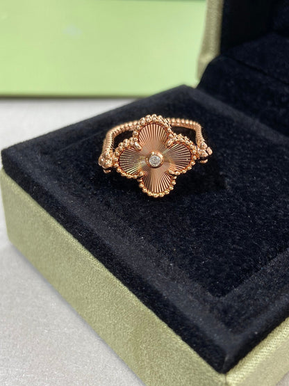 [Kismet Jewels ]CLOVER RIVERSIBLE ROSE GOLD RING