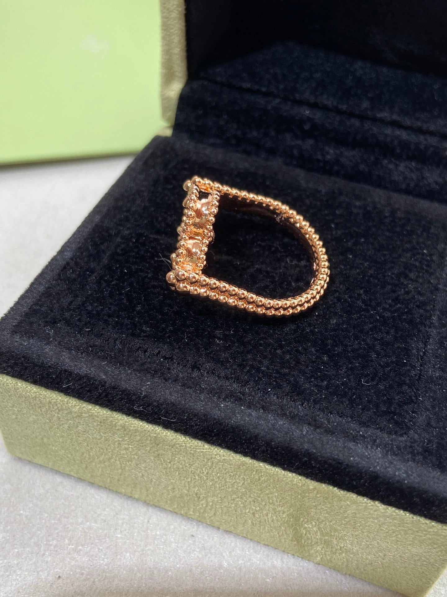 [Kismet Jewels ]CLOVER RIVERSIBLE PINK GOLD RING