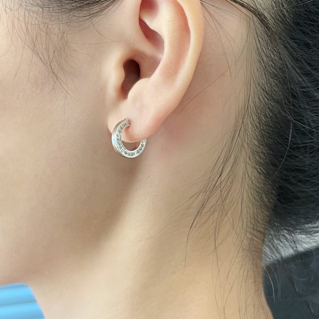 [Kismet Jewels ]LOVE DIAMOND EARRINGS