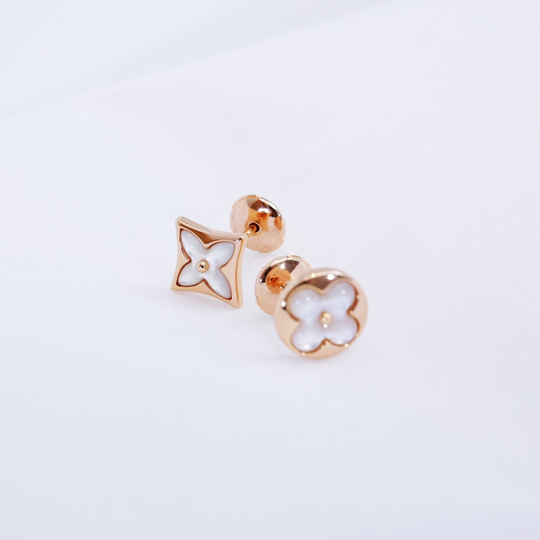 [Kismet Jewels ]STAR AND SUN PINK GOLD MOP STUD EARRINGS