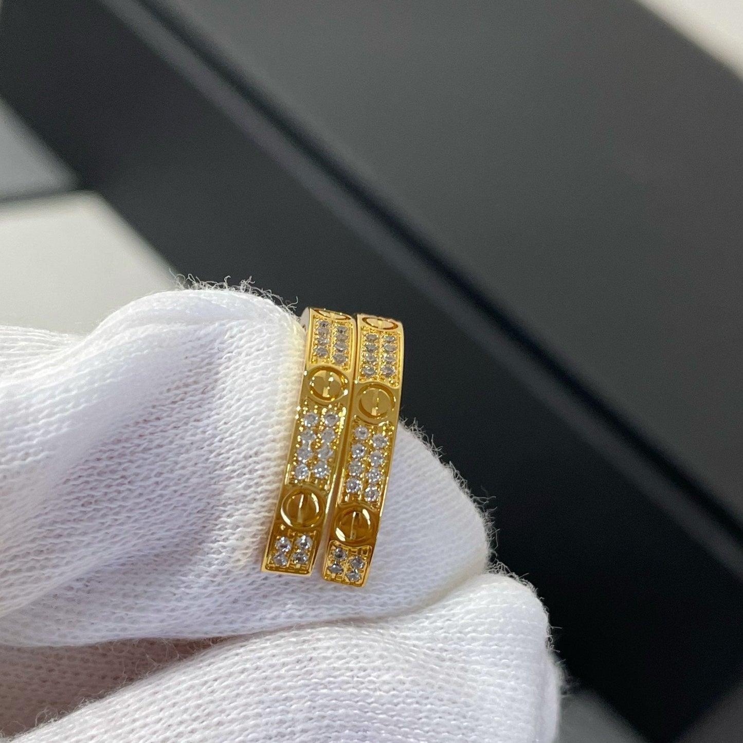 [Kismet Jewels ]LOVE DIAMOND GOLD HOOP EARRINGS