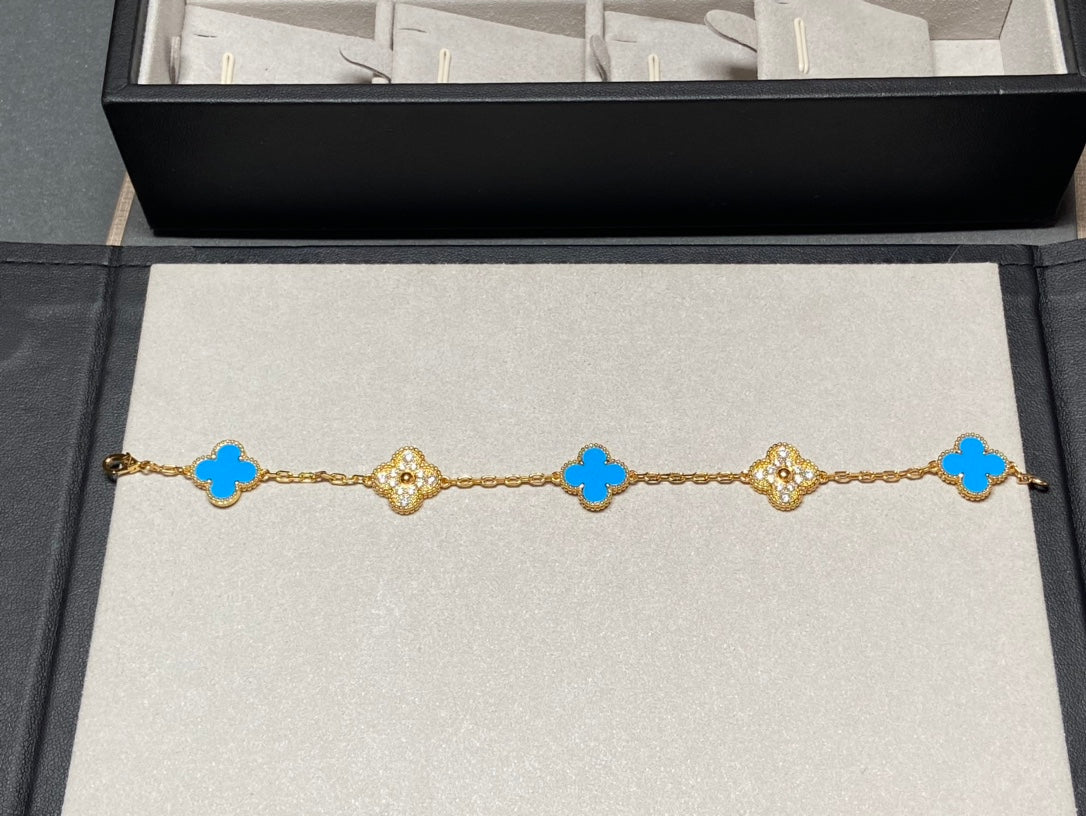 [Kismet Jewels ]CLOVER 5 MOTIF BLUE CHALCEDONY DIAMOND GOLD BRACELET