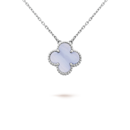 [Kismet Jewels ]CLOVER 15MM BLUE CHALCEDONY NECKLACE SILVER
