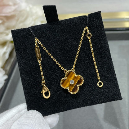 [Kismet Jewels ]CLOVER 15MM DIAMOND AND YELLOW TIGER'S EYE AGATE necklace
