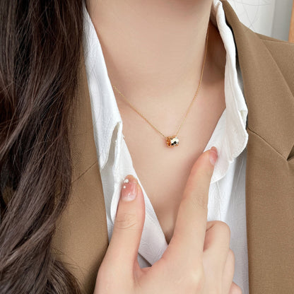 [Kismet Jewels ]BEE MINI PEDANT DIAMOND NECKLACE