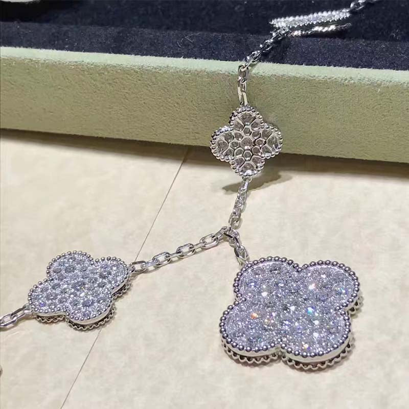 [Kismet Jewels ]CLOVER 6 MOTIFS SILVER DIAMOND BRACELET