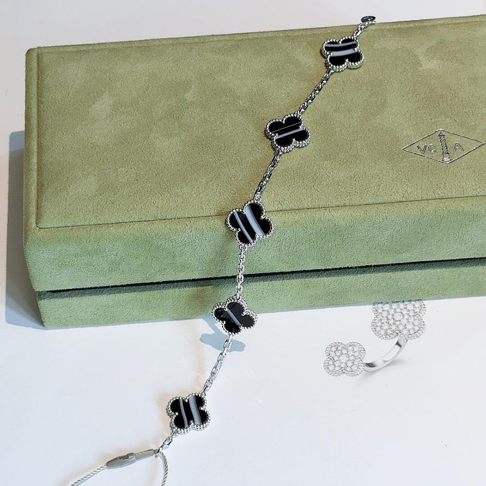 [Kismet Jewels ]CLOVER 5 MOTIF VEINED ONYX BRACELET SILVER