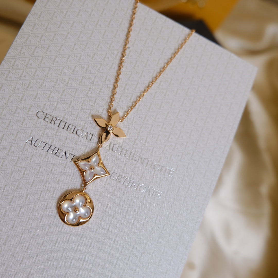 [Kismet Jewels ]COLOR BLOSSOM LARIAT NECKLACE PINK GOLD WHITE MOTHER PEARL AND DIAMOND