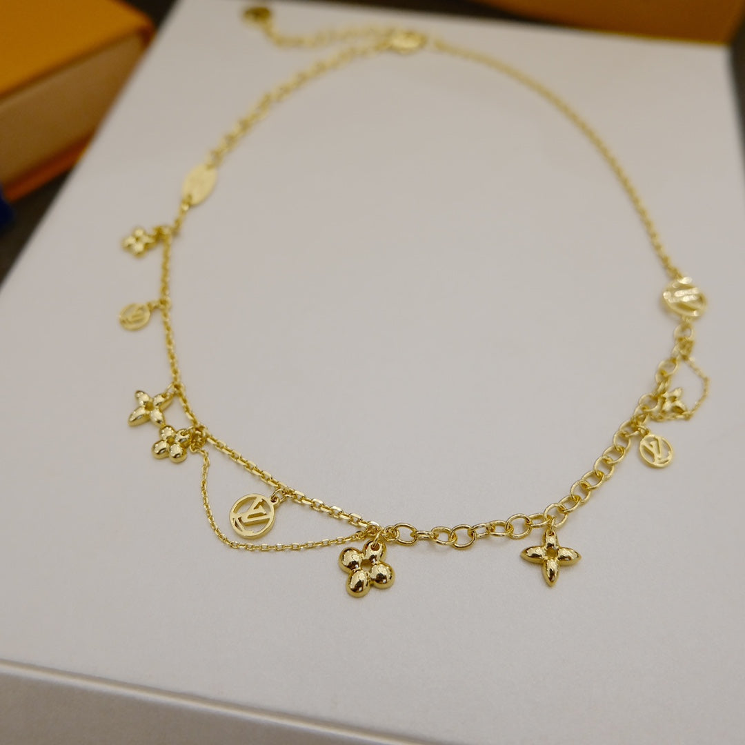 [Kismet Jewels ]BLOOMING SUPPLE NECKLACE BRASS
