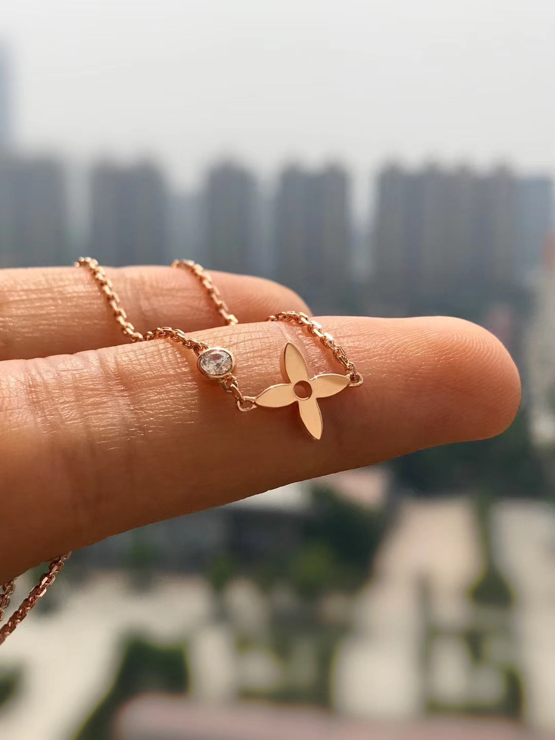 [Kismet Jewels ]BLOSSOM PENDANT PINK GOLD AND DIAMOND