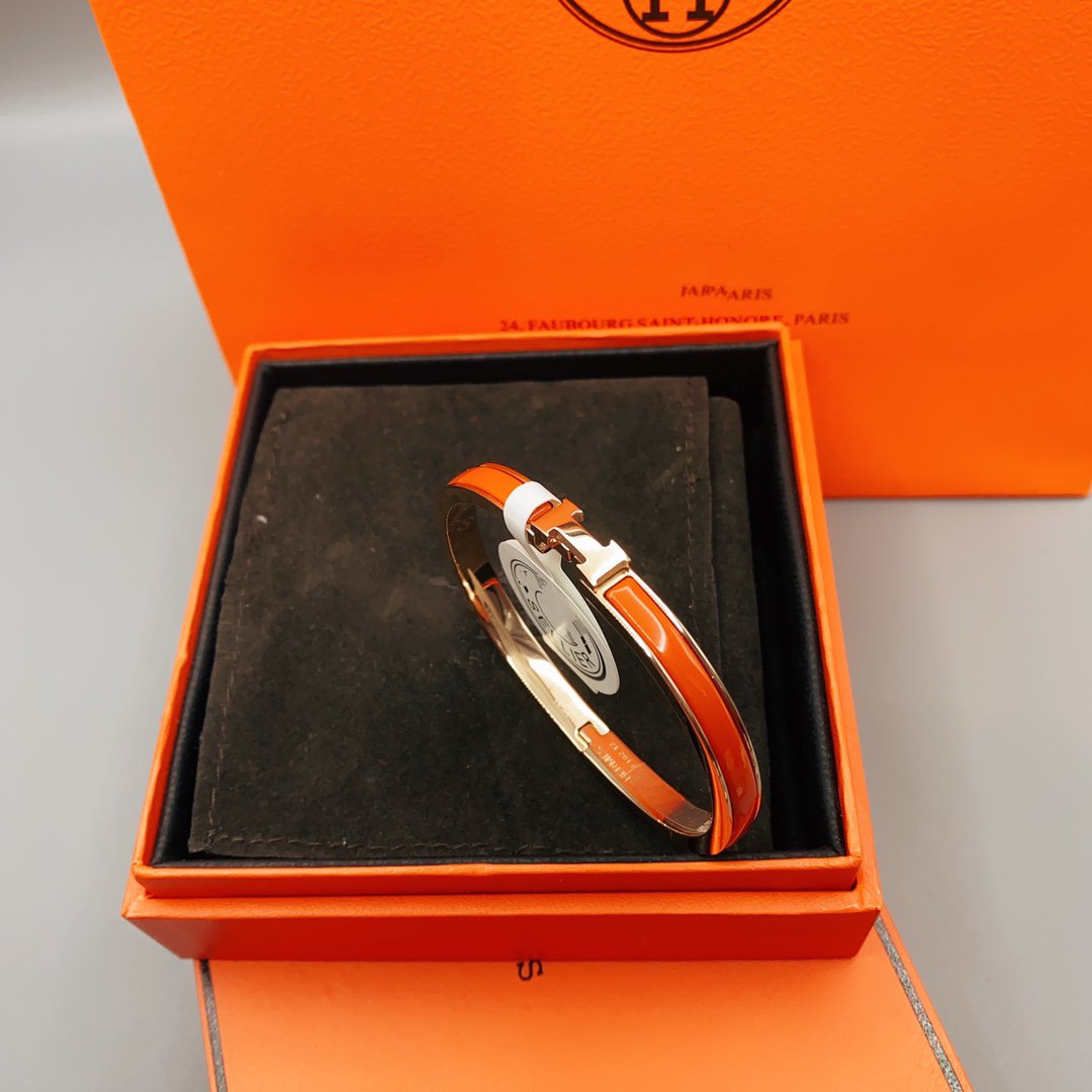 [Kismet Jewels ]CLASSIC HM CLIC RED 8MM ENAMEL BRACELET