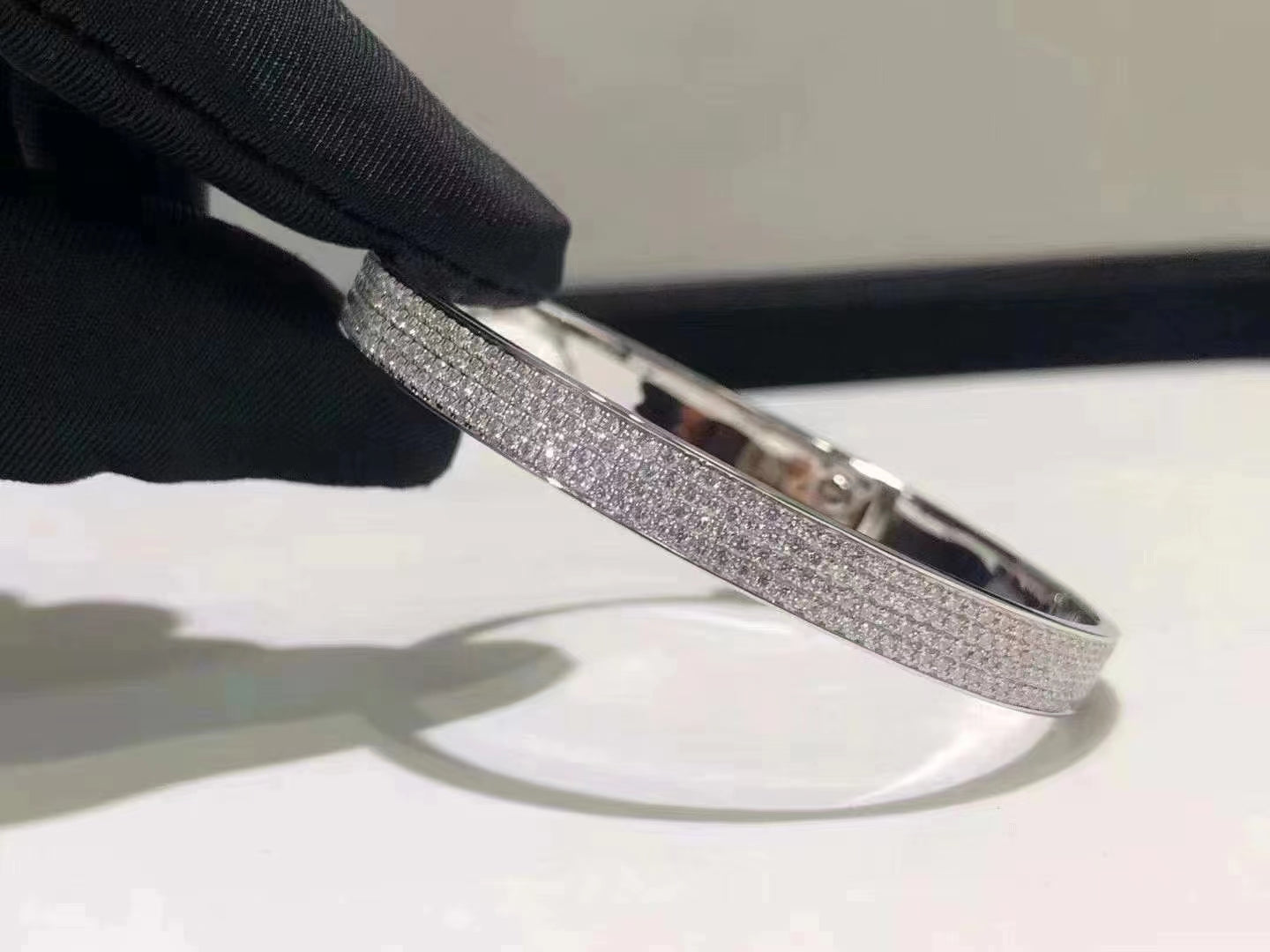 [Kismet Jewels ]HM KELLY BRACELET IN SILVER AND FULL PAVE DIAMOND