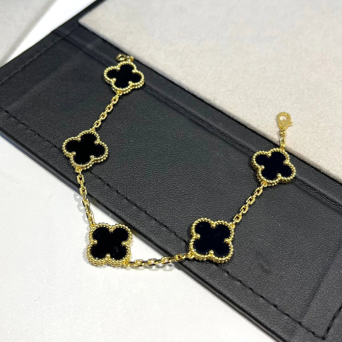 [Kismet Jewels ]CLOVER  5 MOTIFS BLACK ONYX BRACELET