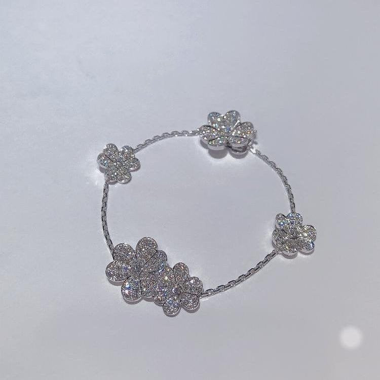 [Kismet Jewels ]FRIVOLE SILVER 5 FLOWERS BRACELET