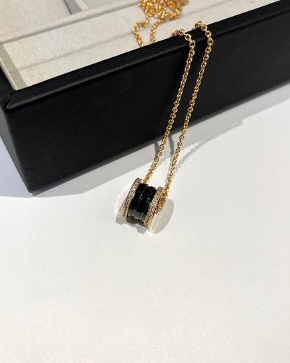 [Kismet Jewels ]ZERO 1 BLACK CERAMIC DIAMOND PINK GOLD NECKLACE